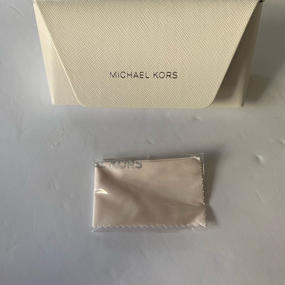 NWOT Michael Kors Cream Glasses Case